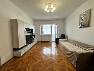 2 camere - 65 mp | Tavane înalte 2,80 m | Centrală | Boxă | Ferdinand