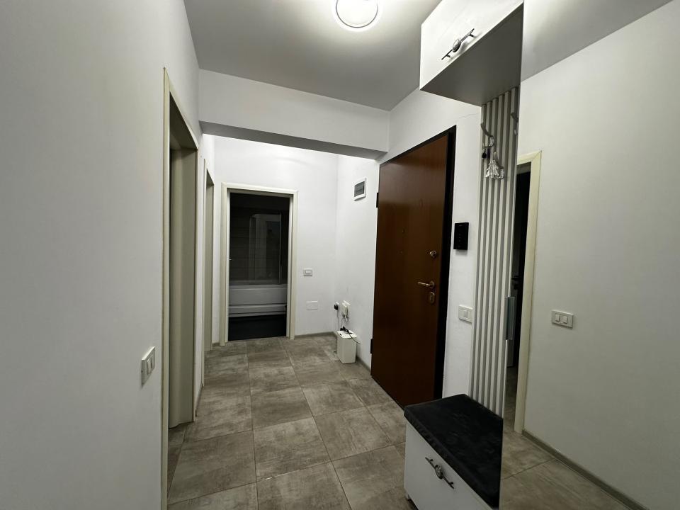 2 camere | Decomandat | Curte 60 mp | La Cheie | Dobroesti - Marului