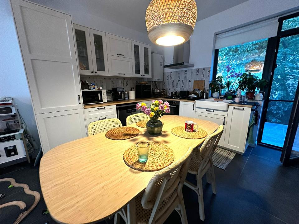 Casa P+1 | 5 camere | 3 băi | Incalzire in Pardoseala  | Mobilata | Dobroești
