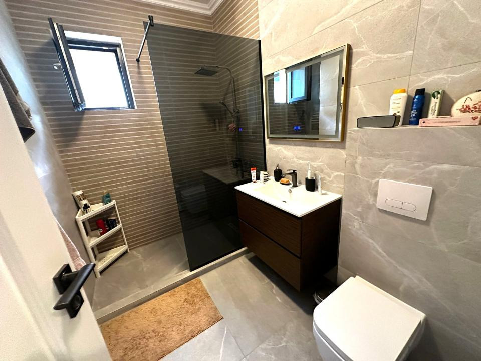 Casa P+1 | 5 camere | 3 băi | Incalzire in Pardoseala  | Mobilata | Dobroești