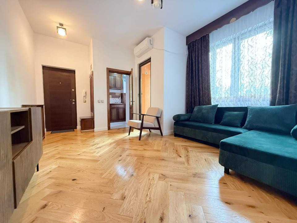 Garsonieră cu centrală termică și balcon | str. Veronica Micle