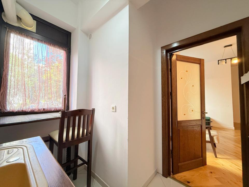 Garsonieră cu centrală termică și balcon | str. Veronica Micle