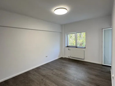 Garsonieră renovată 2026 | Boxă 6 mp | Bloc Rusesc | Ștefan cel Mare