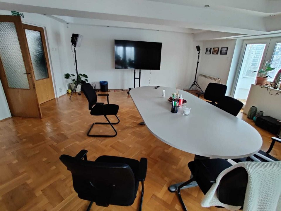 0% | Apartament 5 camere, centrala termica, 130 mp | Unirii