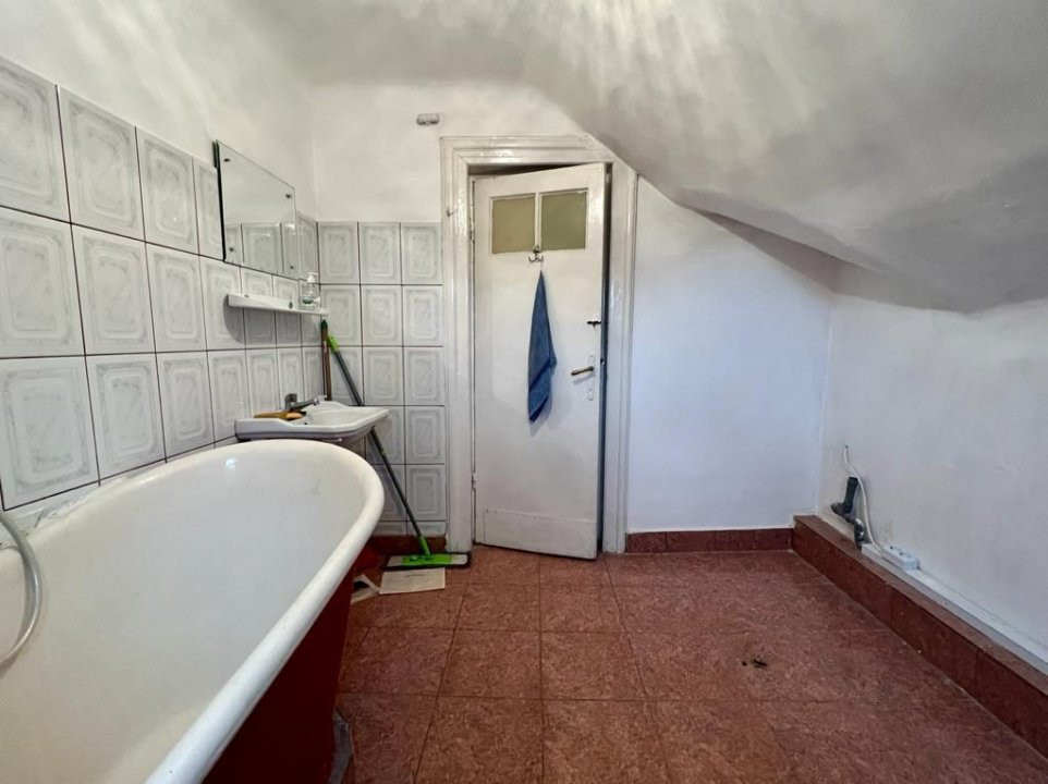 0%| Apartament 2 camere in vila, 62 mp plus garaj & 2 boxe | Cotroceni
