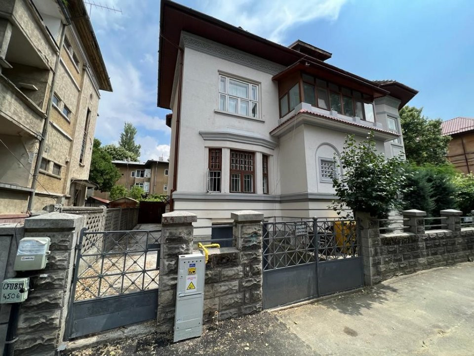 0%| Apartament 2 camere in vila, 62 mp plus garaj & 2 boxe | Cotroceni
