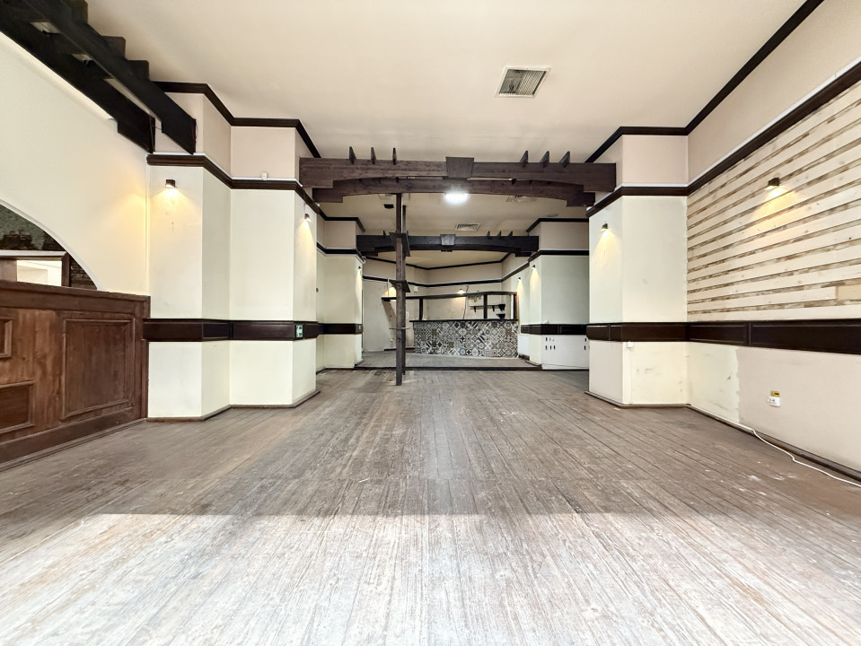 Spatiu comercial 126 mpu + 74 mp subsol | Centrul Vechi - Str. Franceza