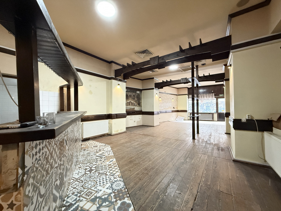 Spatiu comercial 126 mpu + 74 mp subsol | Centrul Vechi - Str. Franceza