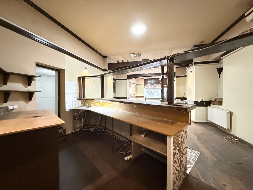 Spatiu comercial 126 mpu + 74 mp subsol | Centrul Vechi - Str. Franceza